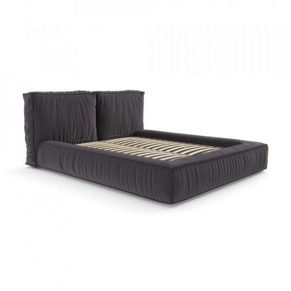 кровать в спальню