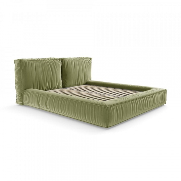 Двуспальные кровати