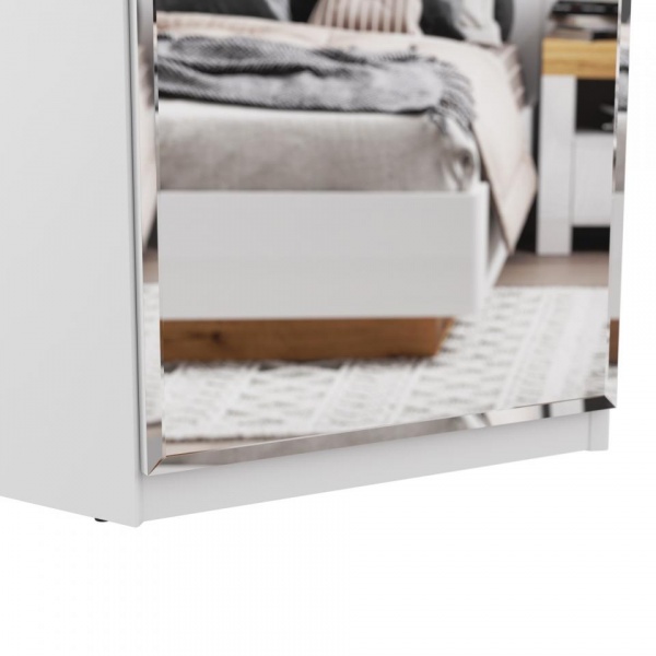 Распашные шкафы