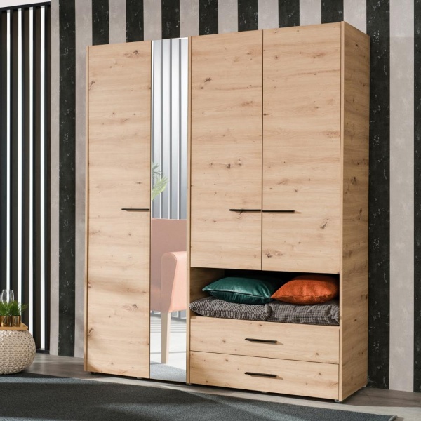 Распашные шкафы