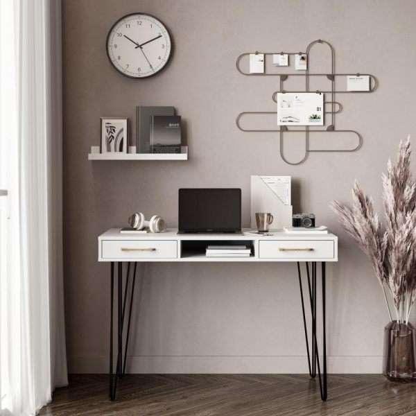 письменный стол в комнату