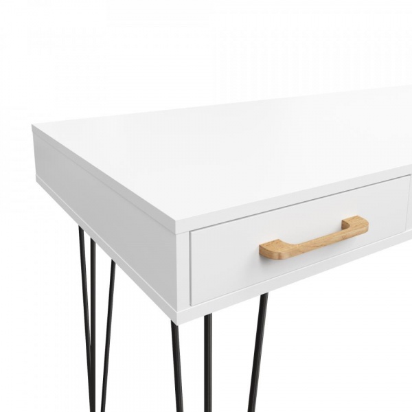 письменный стол в комнату