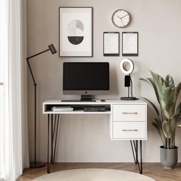 письменный стол в комнату