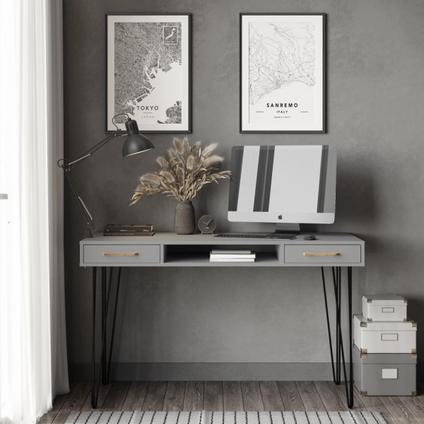 письменный стол в комнату