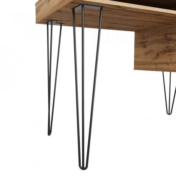 письменный стол в комнату