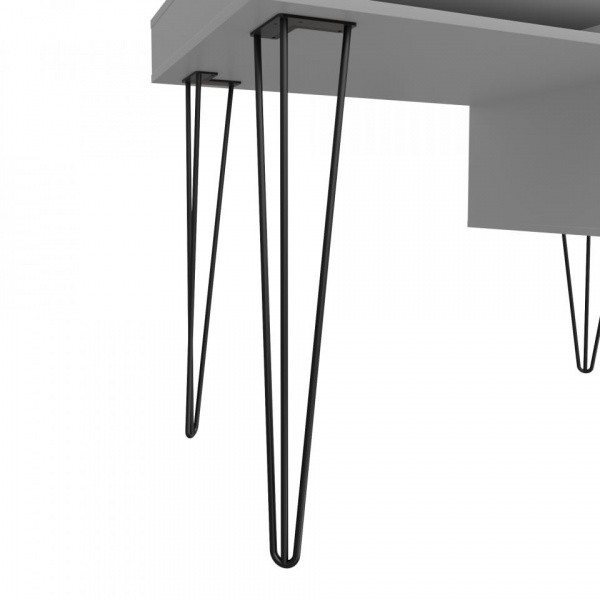 письменный стол в комнату