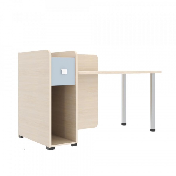 детский письменный стол