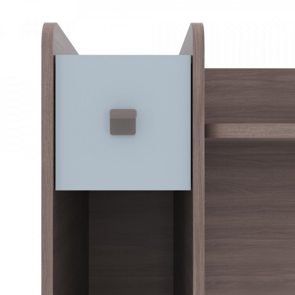 детский письменный стол