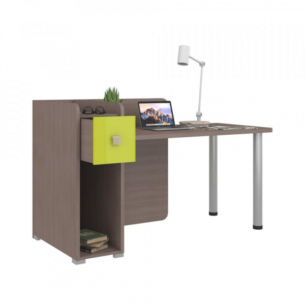 детский письменный стол