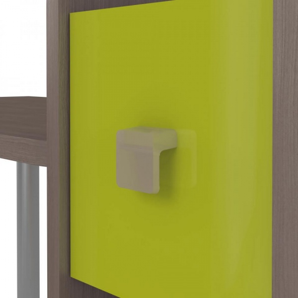 детский письменный стол