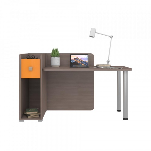 детский письменный стол