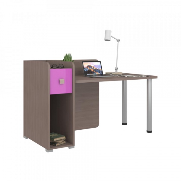 детский письменный стол