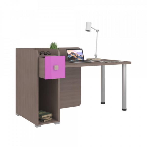 детский письменный стол