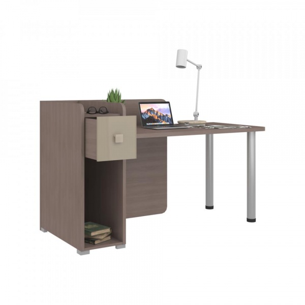 детский письменный стол