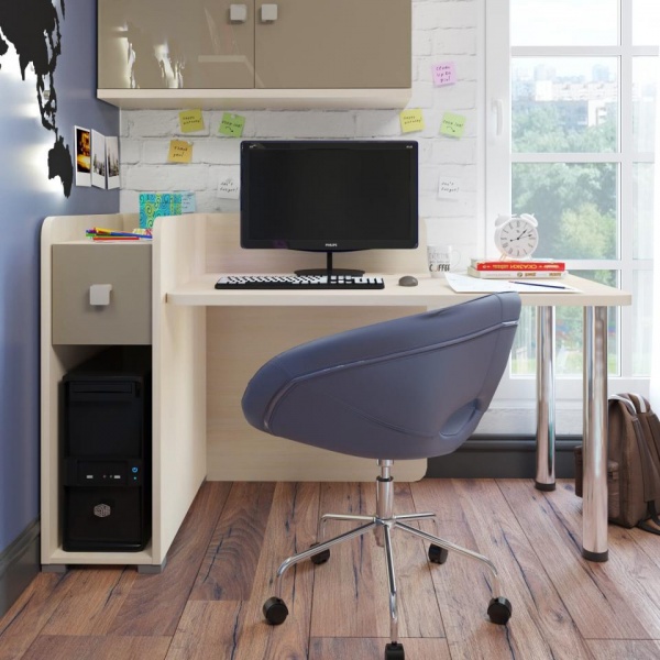 детский письменный стол