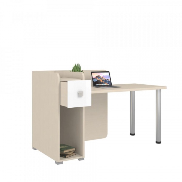 детский письменный стол