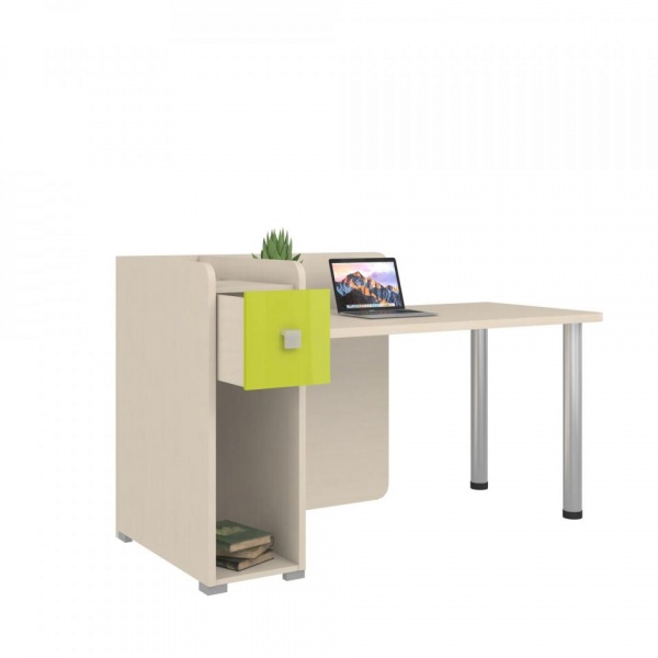 детский письменный стол