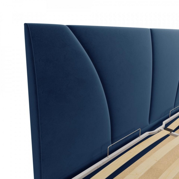 кровать в спальню