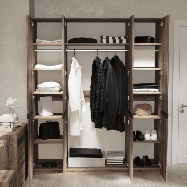 Распашные шкафы