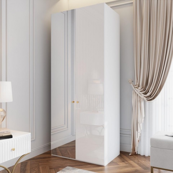 Распашные шкафы