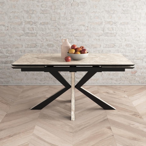 Раздвижные обеденные столы