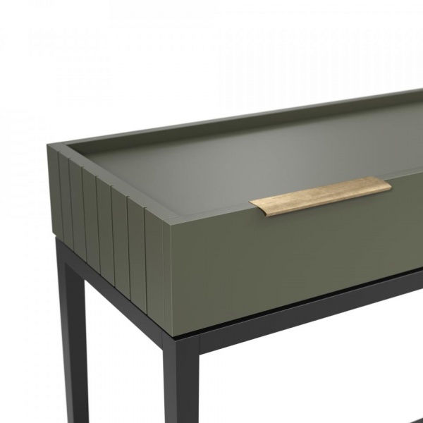 Туалетный стол