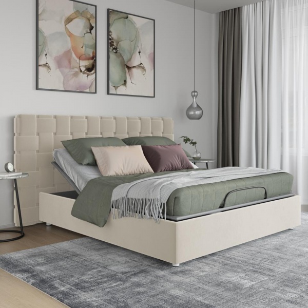 Двуспальные кровати