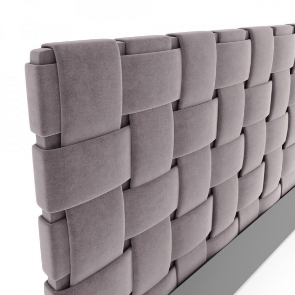 кровать в спальню