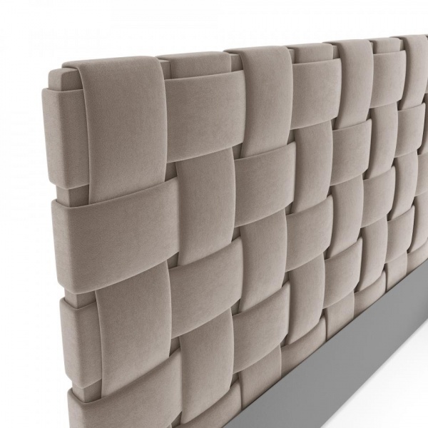 кровать в спальню