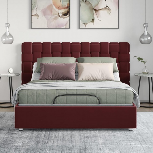 кровать в спальню