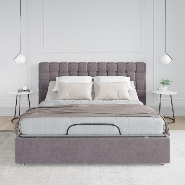 Двуспальные кровати