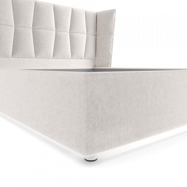 кровать в спальню