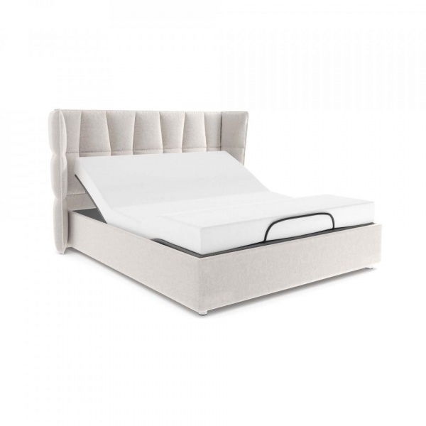 кровать в спальню