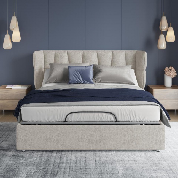 кровать в спальню