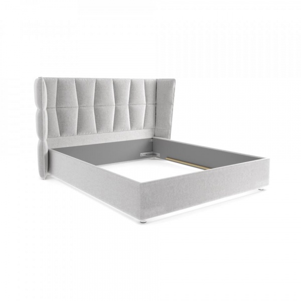 кровать в спальню