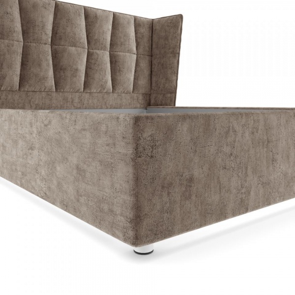 кровать в спальню