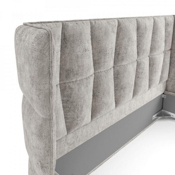 кровать в спальню