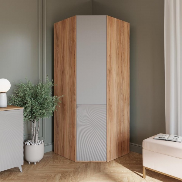 Распашные шкафы