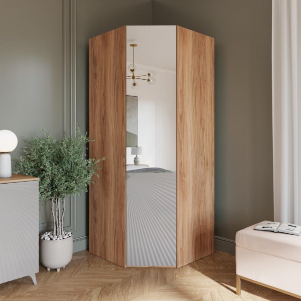 Распашные шкафы