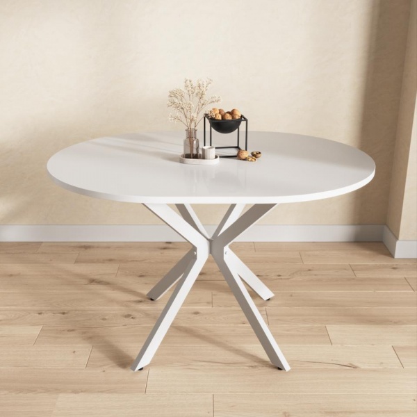 Обеденные столы