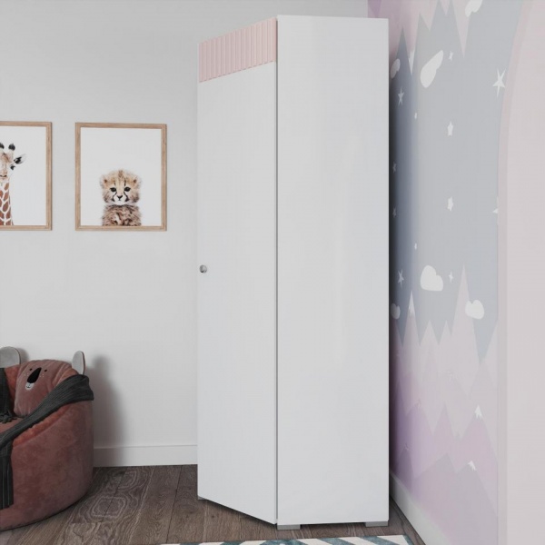 шкаф в детскую комнату