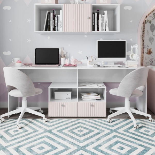 детский письменный стол