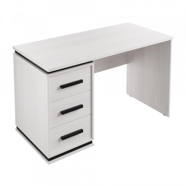 письменный стол в комнату