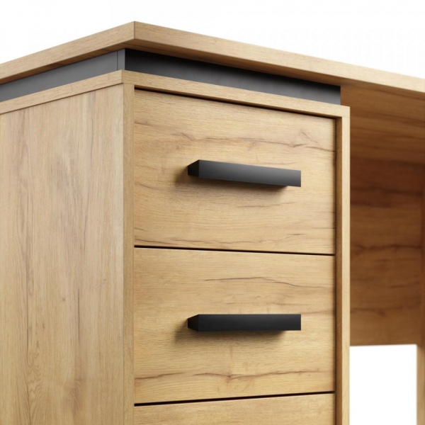 письменный стол в комнату