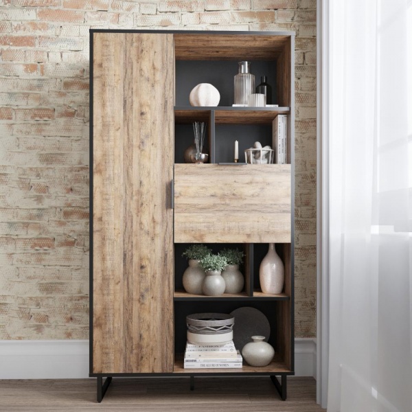 шкафы-витрины