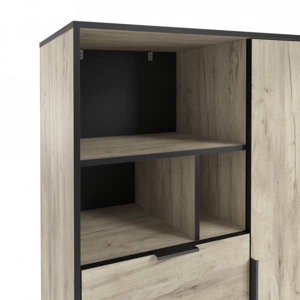 шкафы-витрины