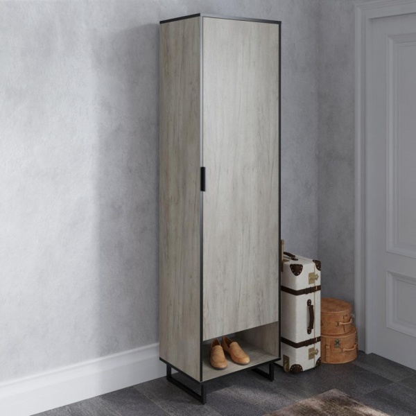 Распашные шкафы