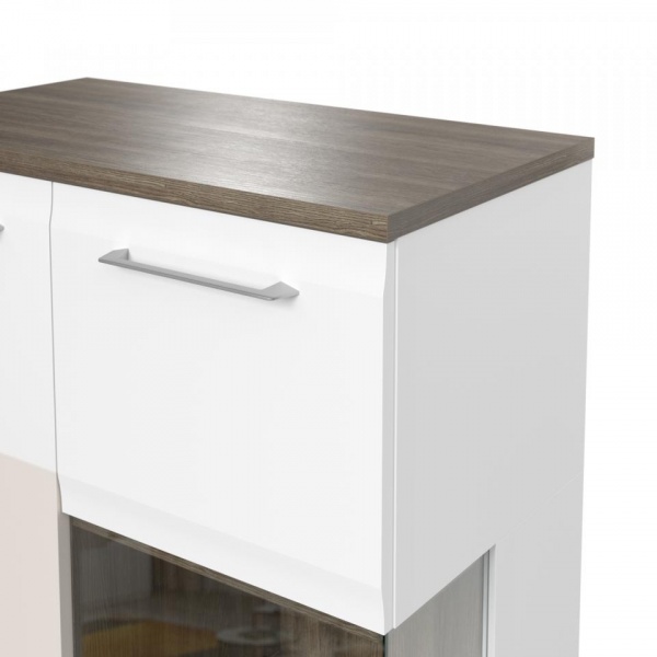 шкафы-витрины