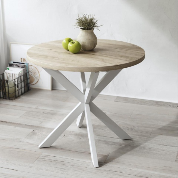 Обеденные столы