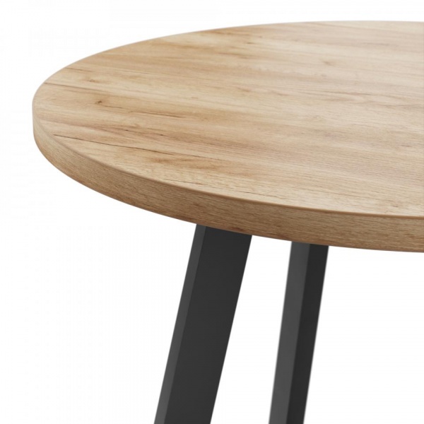 Обеденные столы